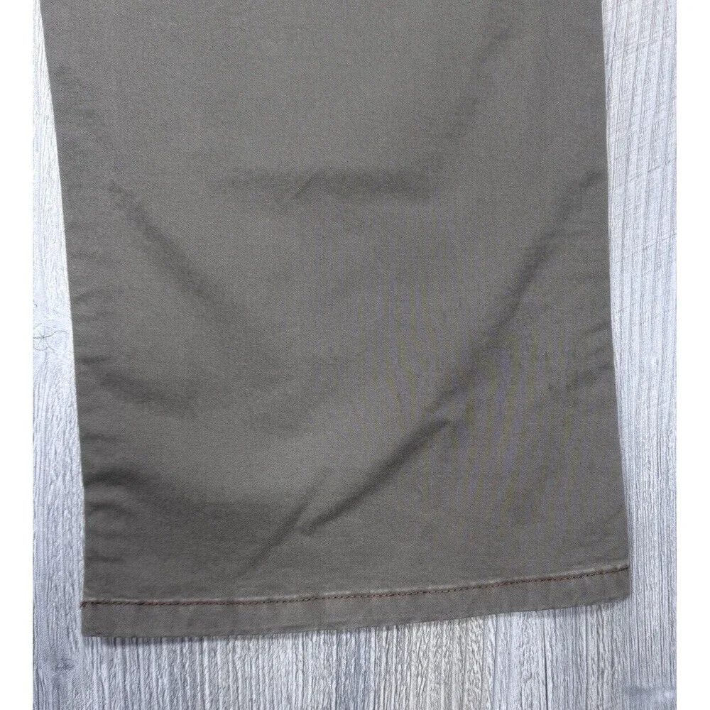 Tommy Bahama Khaki Pants Mens 38x32 Measures 38x31 Light Sage Beige Straight